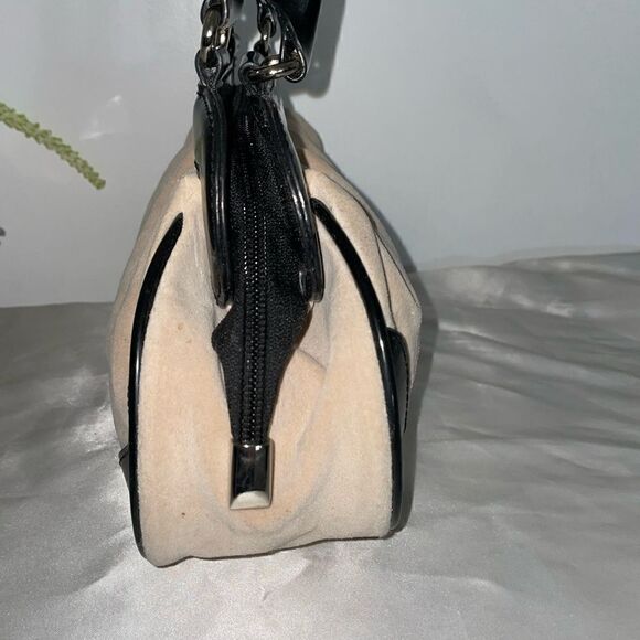 Adorable Beijo Handbag Small - Picture 4 of 12